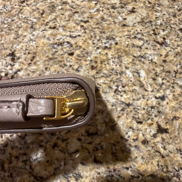 Tory Burch Wallet - Grey - Picture 8 of 14